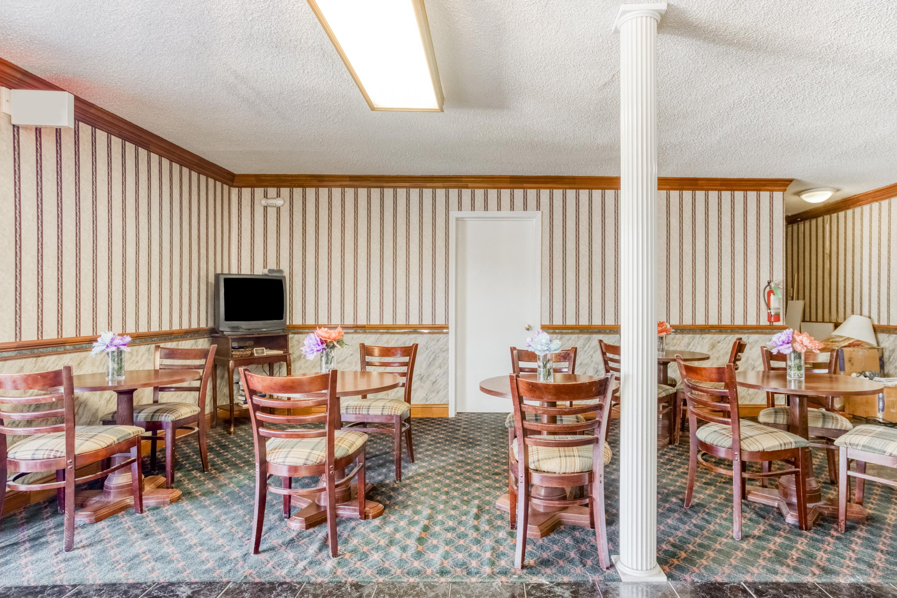 Hotel Walterboro Southwest Экстерьер фото