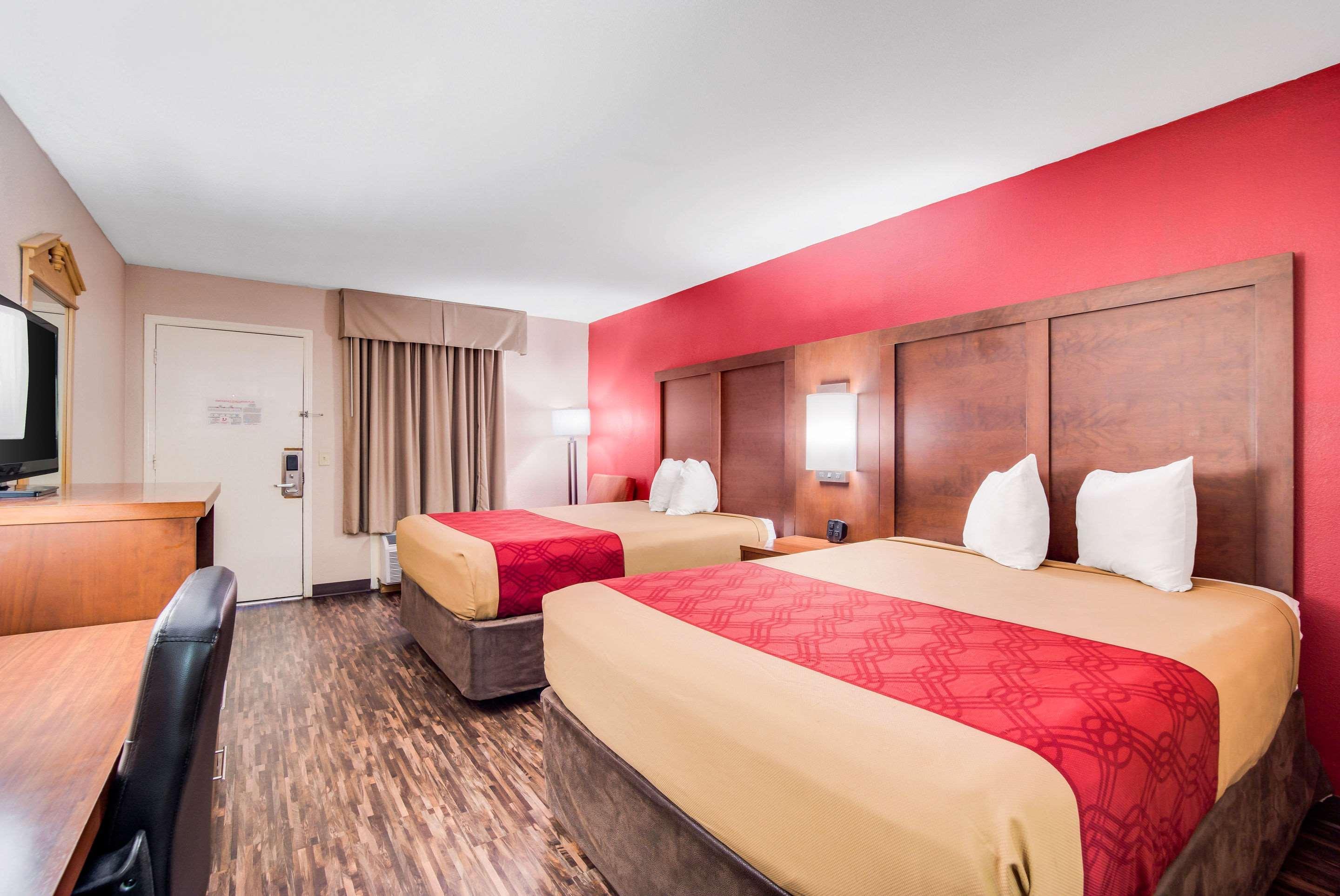 Hotel Walterboro Southwest Экстерьер фото