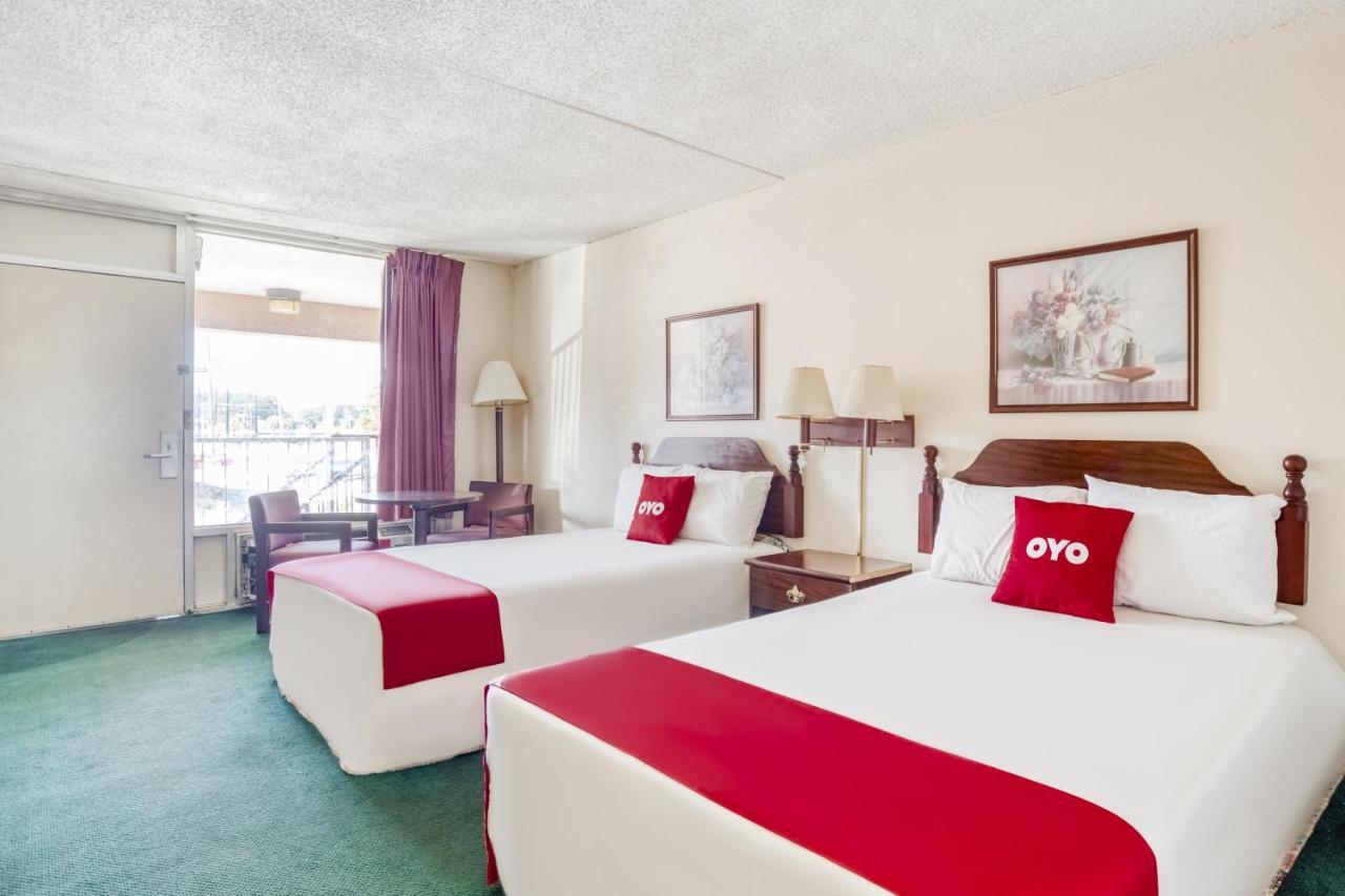 Hotel Walterboro Southwest Экстерьер фото