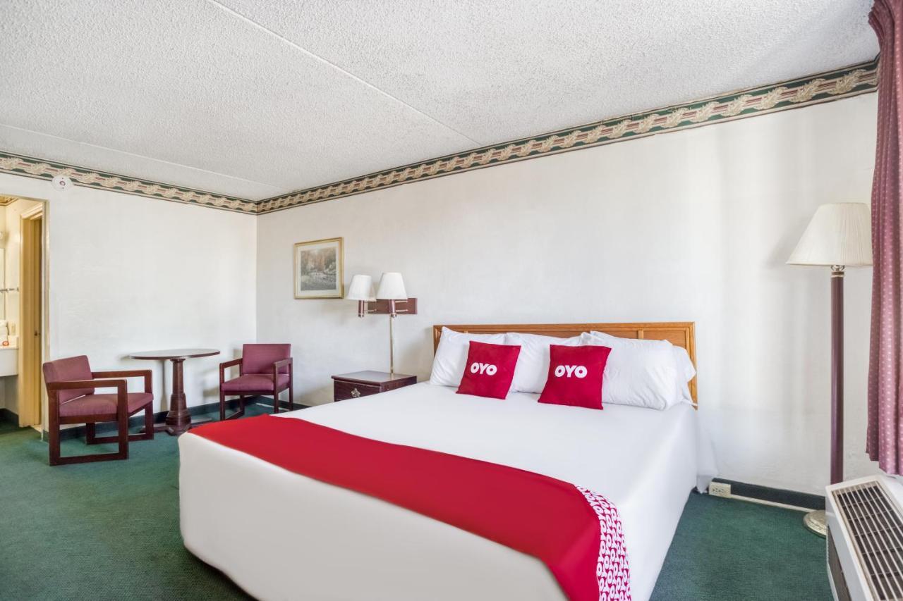 Hotel Walterboro Southwest Экстерьер фото