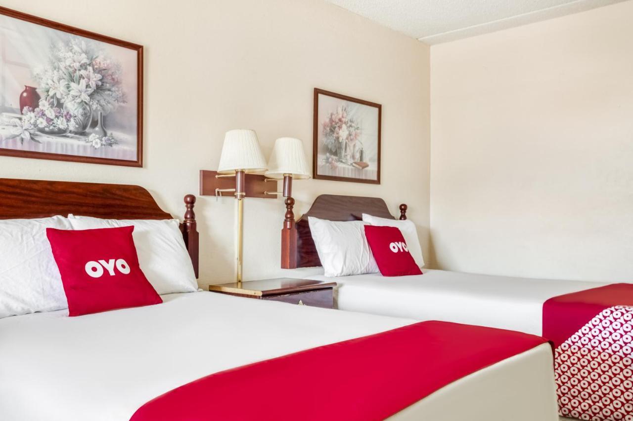 Hotel Walterboro Southwest Экстерьер фото