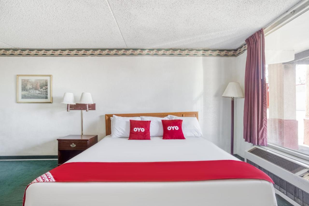 Hotel Walterboro Southwest Экстерьер фото